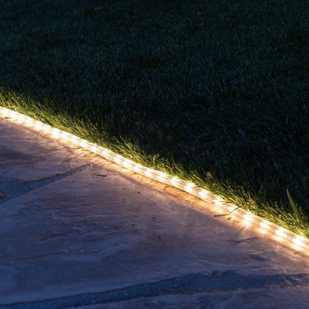 18 ft. LED Linkable Rope Light I95544