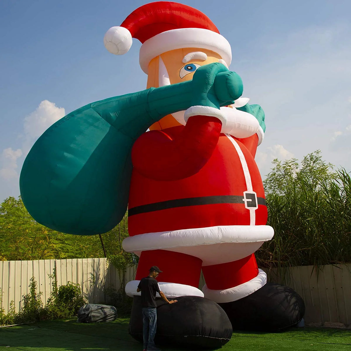Giant Yard Inflatable Santa Claus with Blower 26' L271