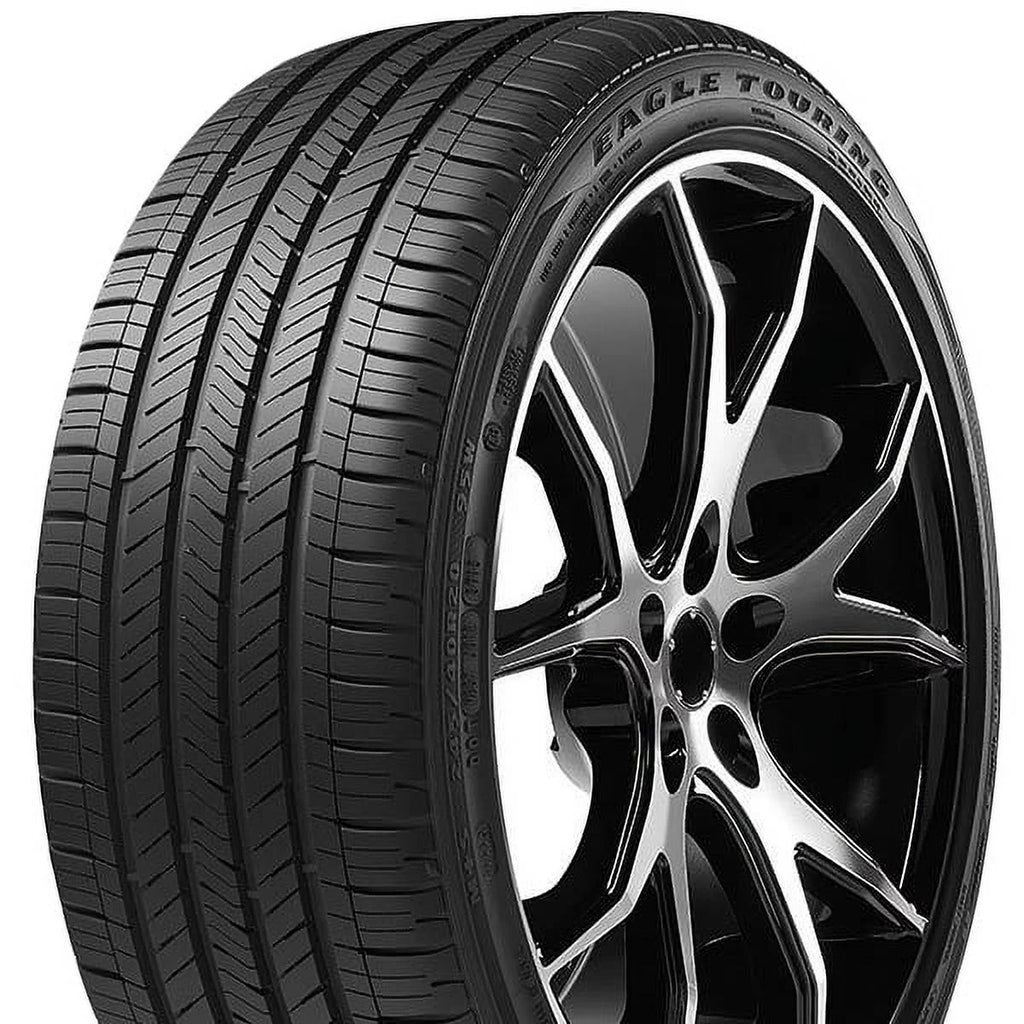 235/55R20 102V All-Season Tire W158