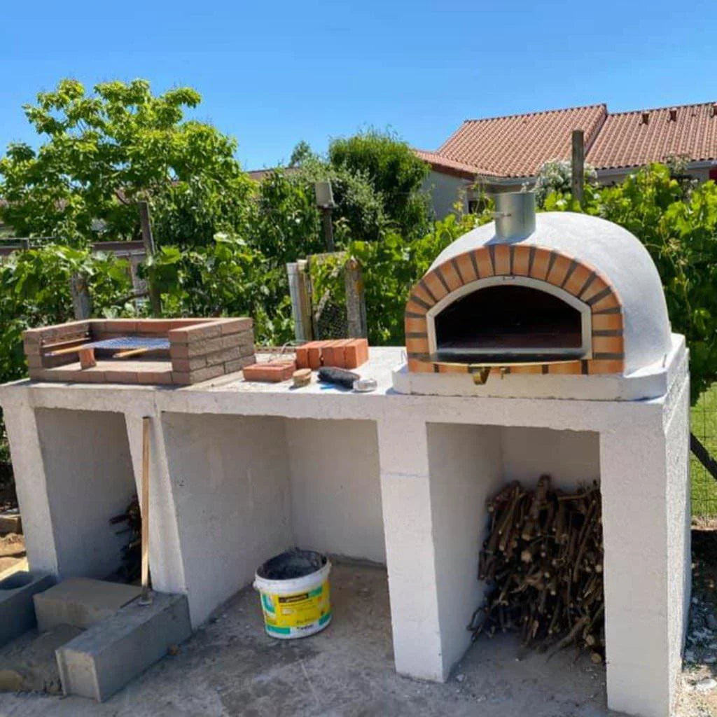 Outdoor Wood Fired Brick Pizza Oven P22783