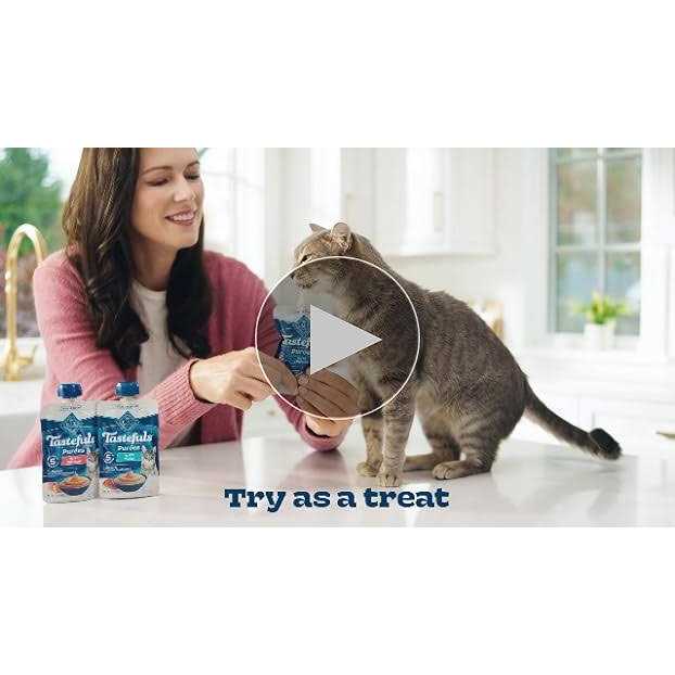 Blue Buffalo Tastefuls Purees Adult Cat Food Topper 12 CT A35633