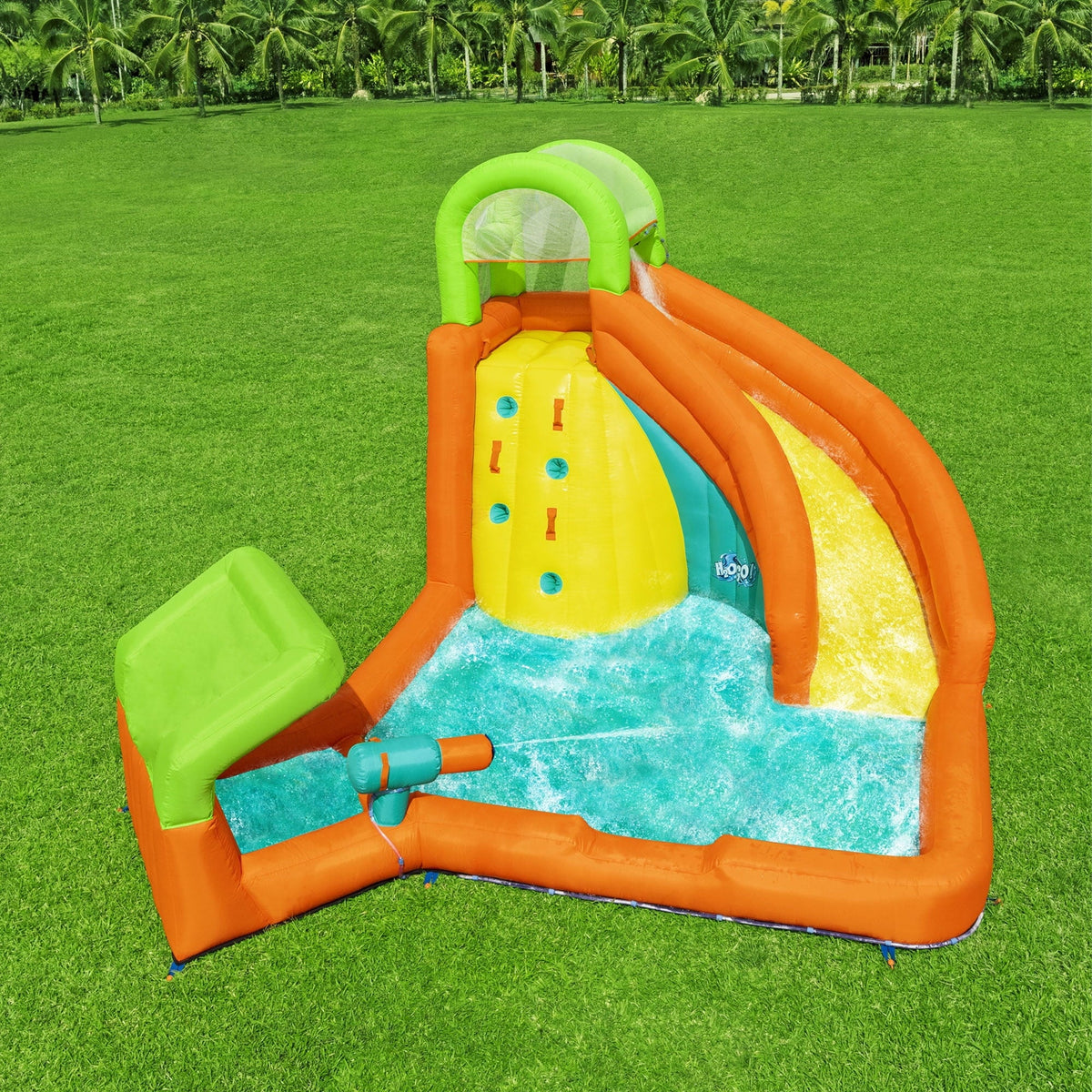 Kids Outdoor Inflatable Water Park with Water Cannon M763176