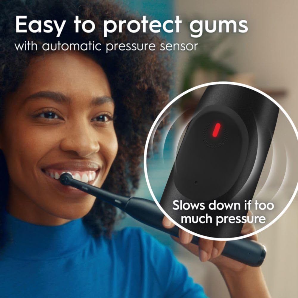 Night Black Rechargeable Electric Toothbrush with 2 Brush Heads O57176