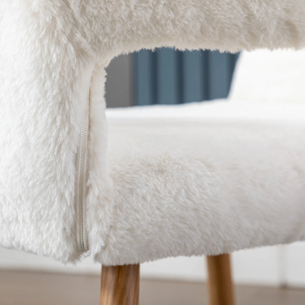 Faux Fur Dining Chairs with Solid Steel Leg T19024