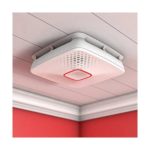 White Hardwired Smoke Carbon Monoxide Alarm X7104