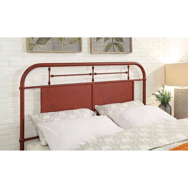 Distressed Red Cal King Bed L493