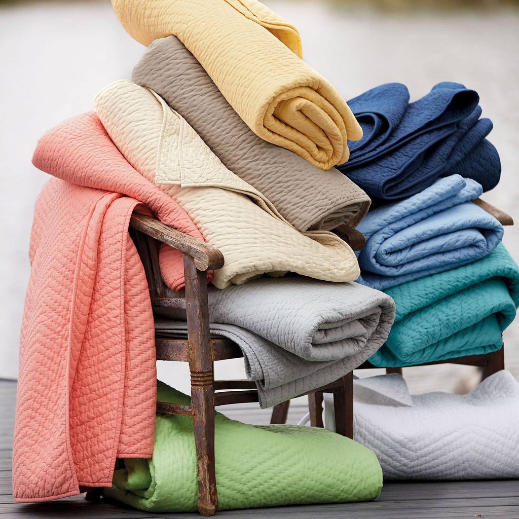 Twin Cotton Quilt M80382