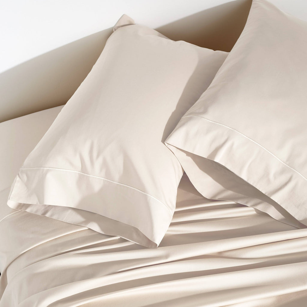 Black California King Fitted Sheet D537