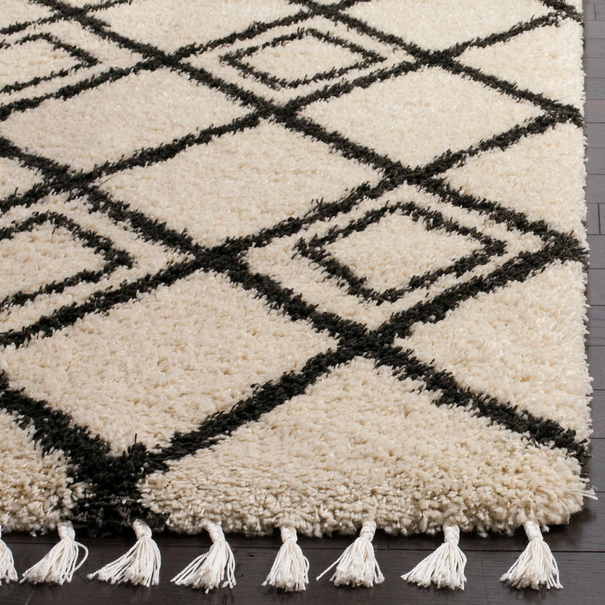 Cream Charcoal 8' x 10' Geometric Shag Area Rug N12176