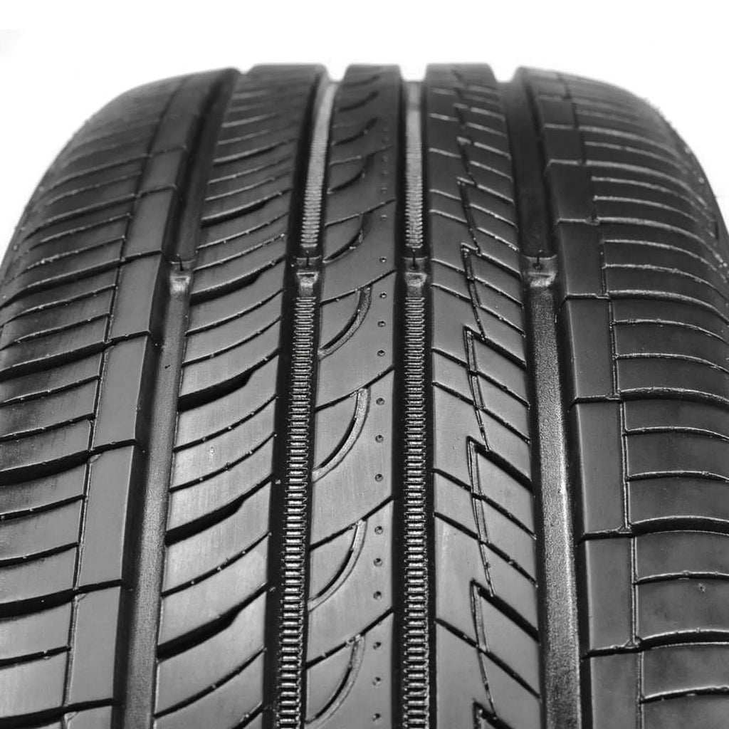 225/55 R17 Tire Z2274