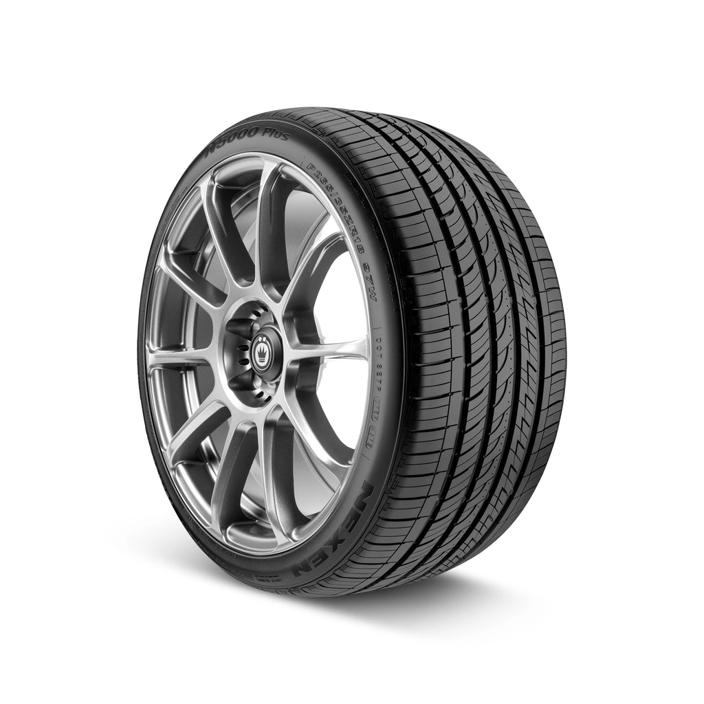 225/55 R17 Tire Z2274