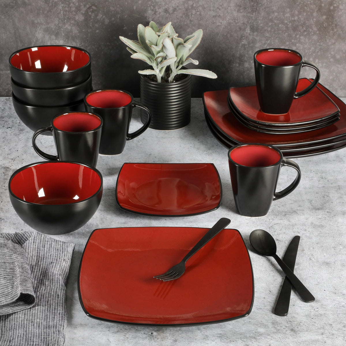 Red 16-Piece Square Dinnerware Set J63842