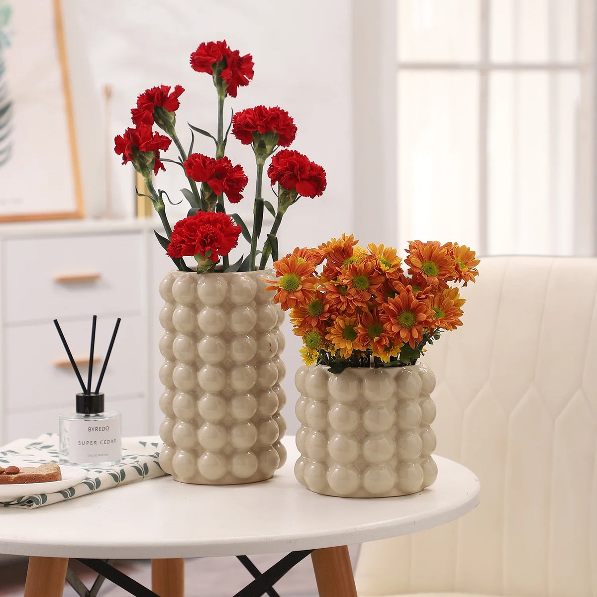White Ceramic Vases, Set of 2 B596560